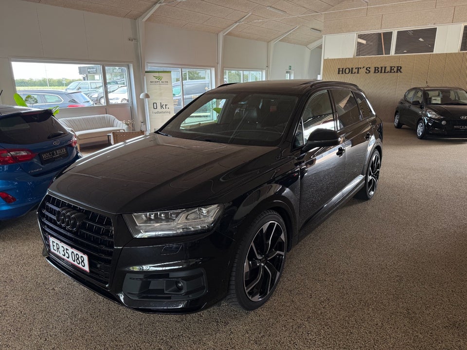 Audi Q7 3,0 TDi 272 S-line quattro Tiptr. 7prs 5d