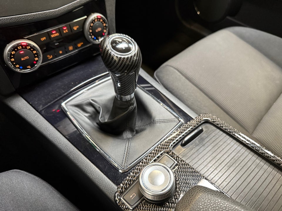 Mercedes C200 2,2 CDi Avantgarde stc. BE 5d