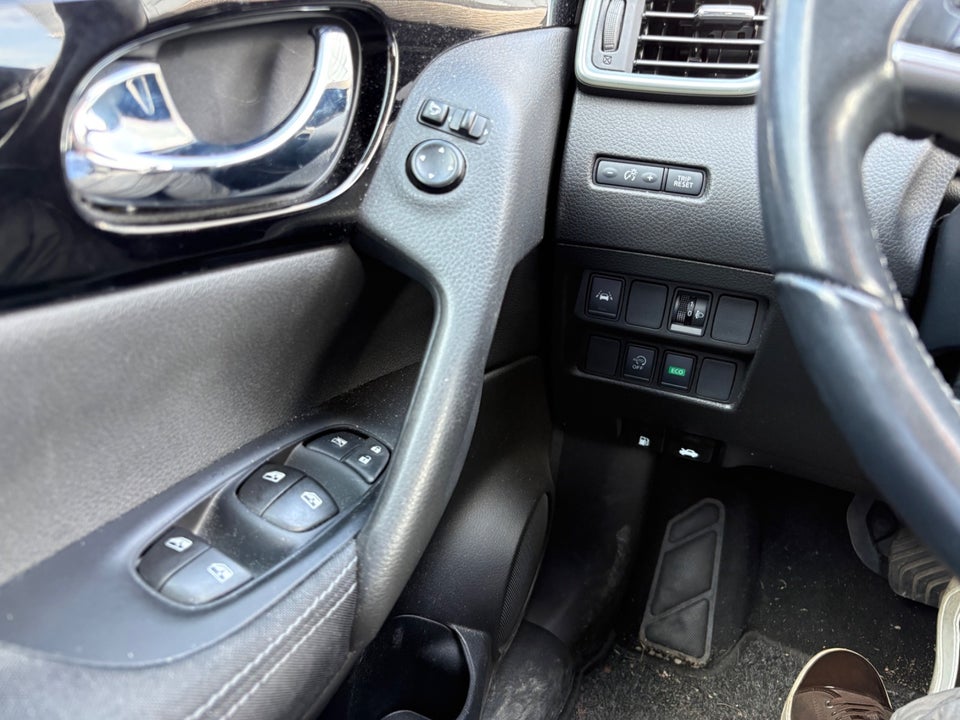 Nissan Qashqai 1,3 Dig-T 160 N-Connecta DCT 5d