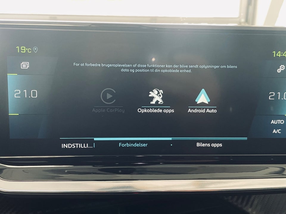 Peugeot e-208 50 GT Pack 5d