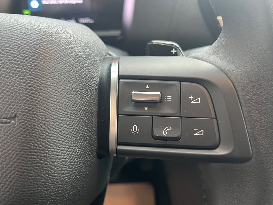 Citroën C4 X 1,2 PureTech 130 Chevron Sport EAT8 4d