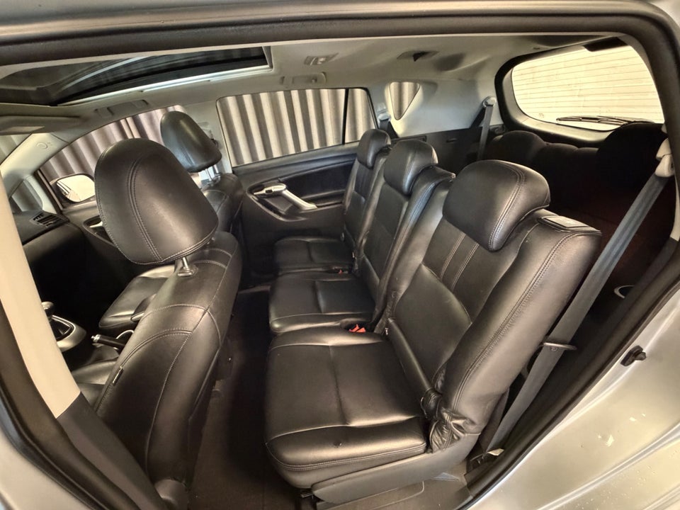 Toyota Verso 2,0 D-4D TX Business 7prs 5d