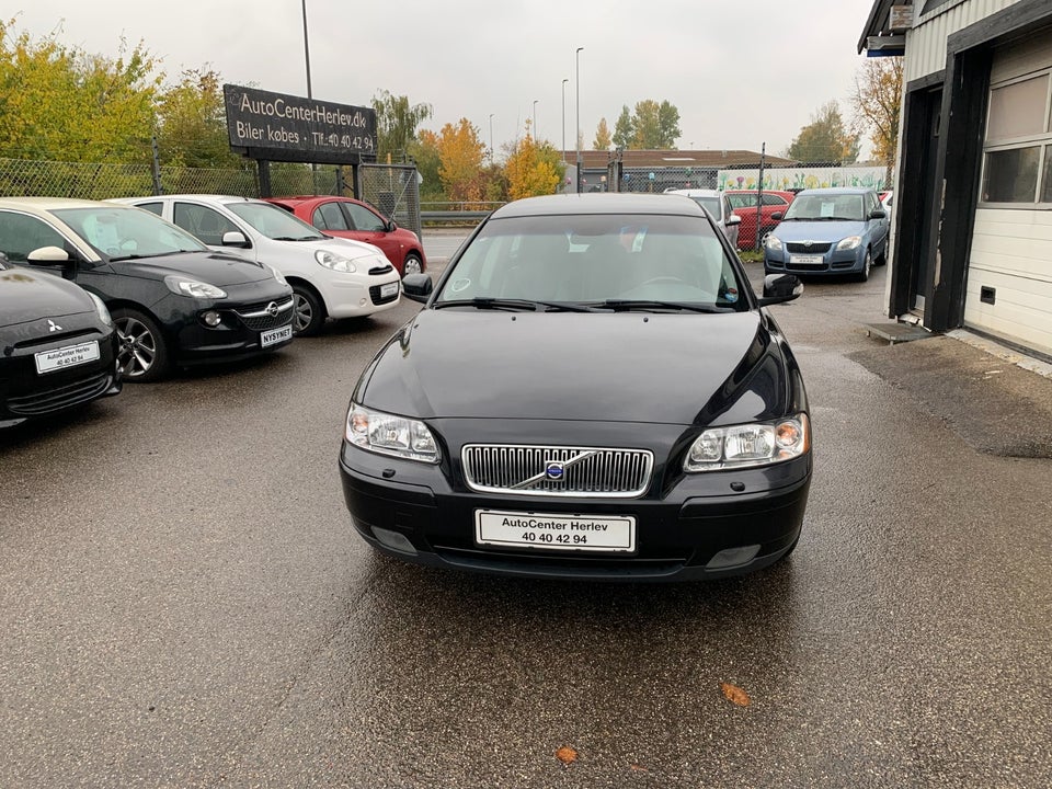 Volvo V70 2,4 140 Kinetic 5d