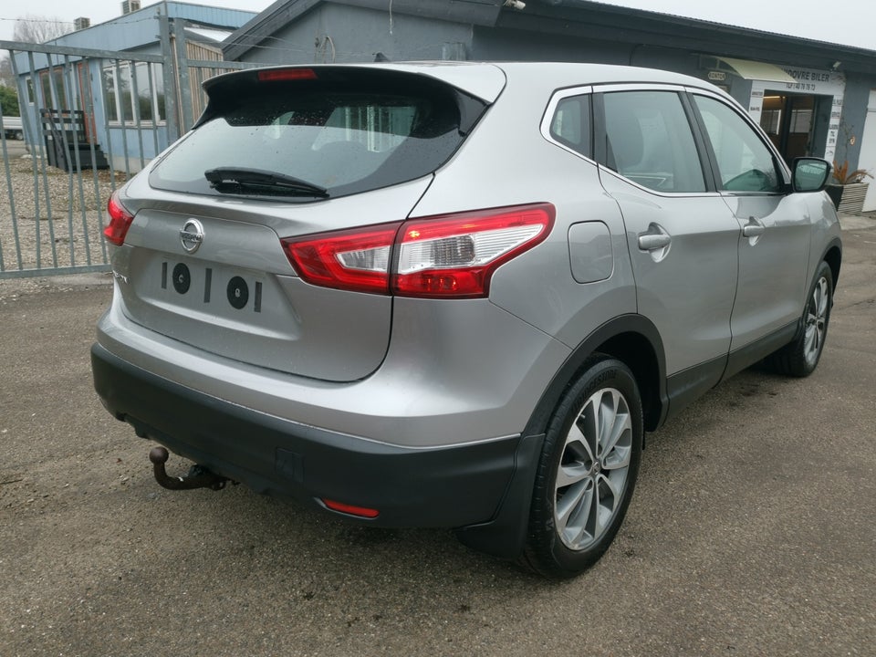 Nissan Qashqai 1,2 Dig-T 115 Visia 5d