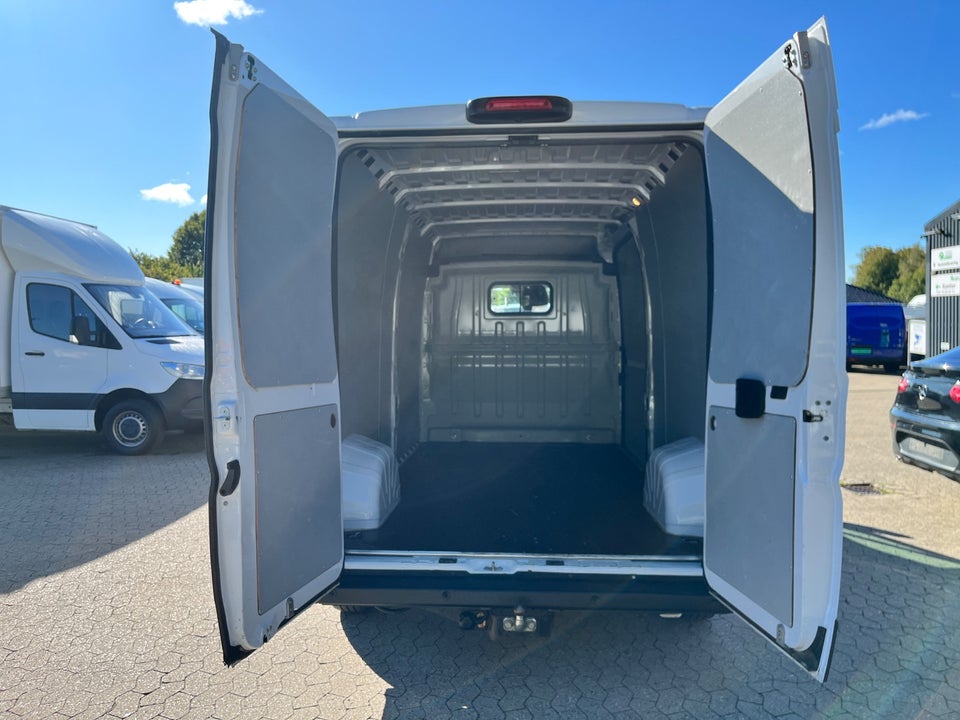 Citroën Jumper 33 2,2 BlueHDi 140 L3H2