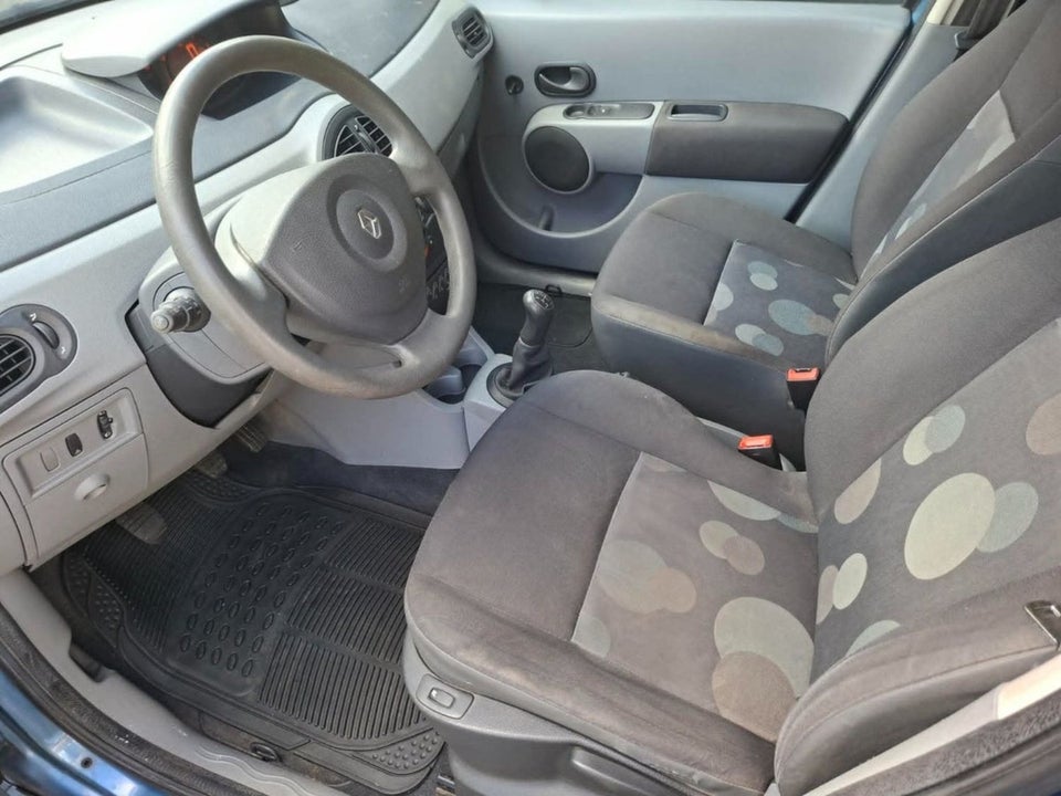 Renault Grand Modus 1,2 16V Authentique 5d