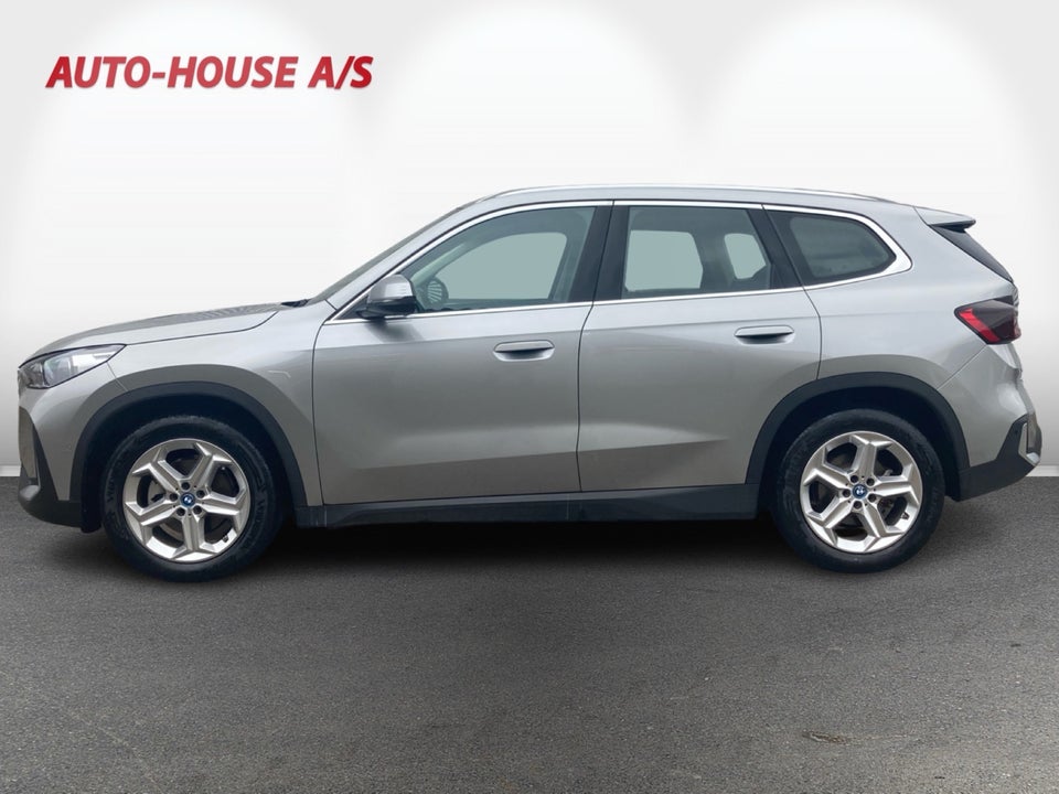 BMW iX1 eDrive20 X-Line 5d
