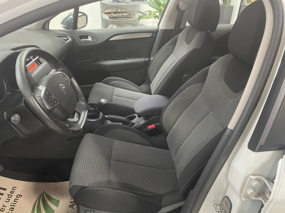 Citroën C4 1,6 VTi 120 Seduction 5d