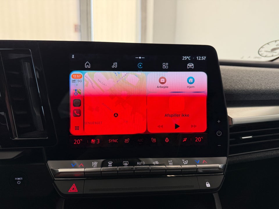 Renault Megane E-Tech 40 Equilibre 5d
