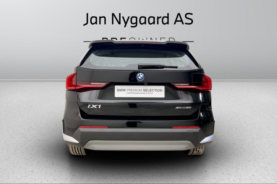 BMW iX1 xDrive30 5d