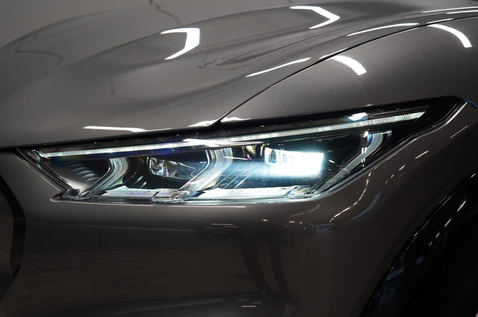 Ford Mustang Mach-E 88 Premium Extended Range 5d