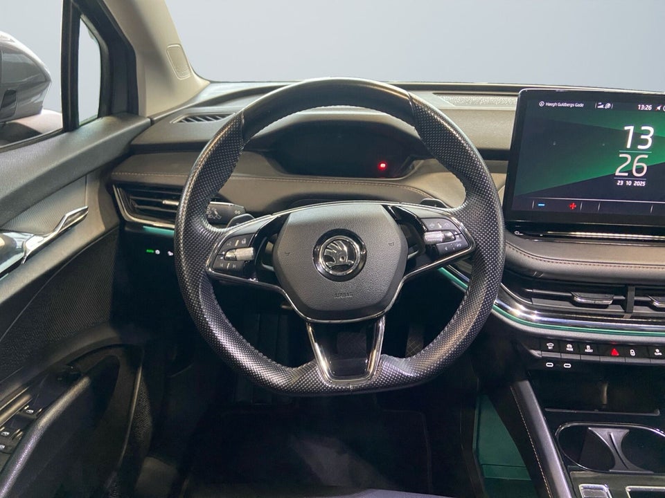 Skoda Enyaq 60 iV Suite 5d