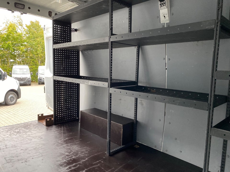Iveco Daily 3,0 35S18 12m³ Van AG8