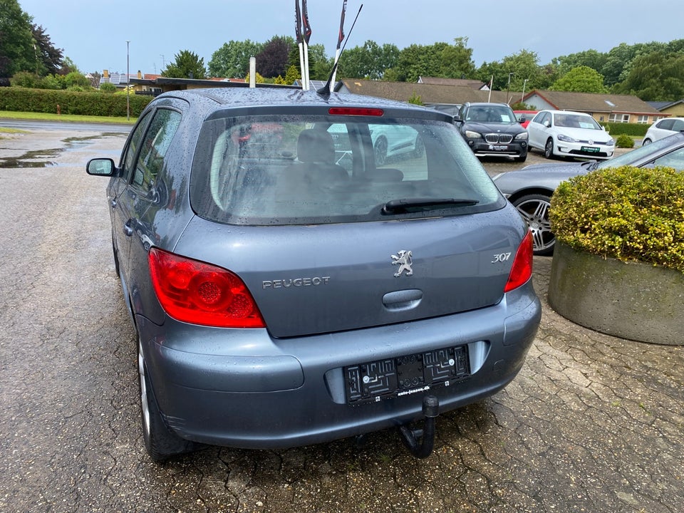 Peugeot 307 1,6 Creative 5d