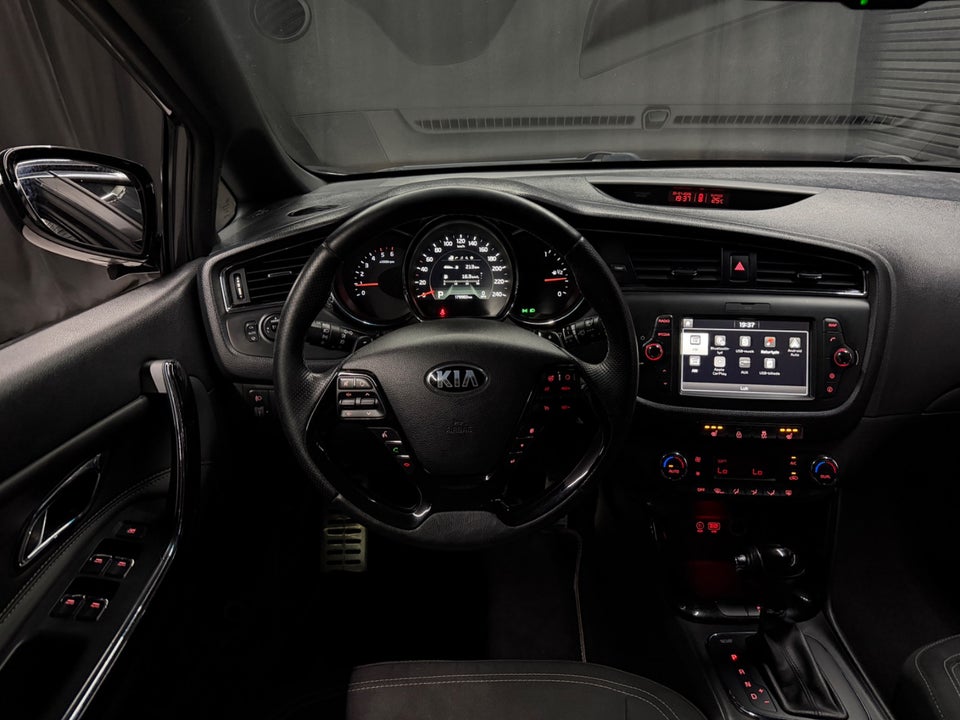 Kia Ceed 1,6 CRDi 136 GT-Line DCT 5d
