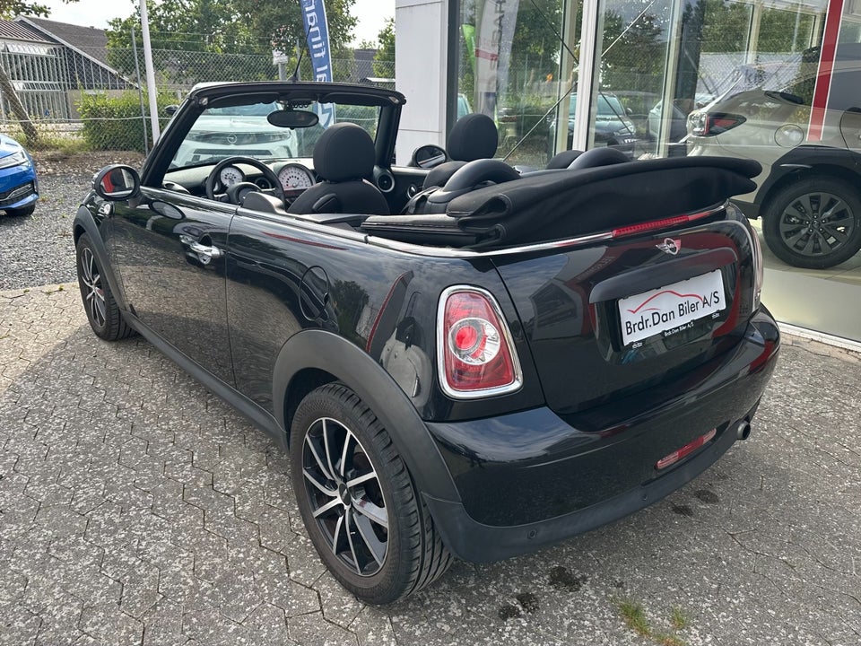 MINI One 1,6 Cabriolet 2d