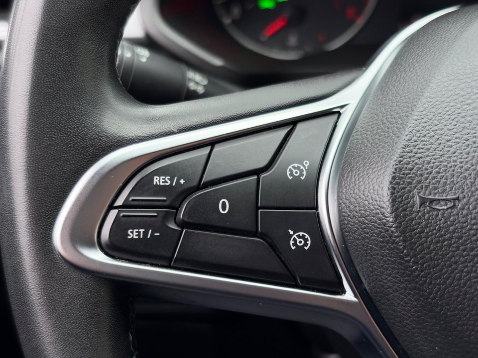 Renault Captur 1,0 TCe 100 Zen 5d
