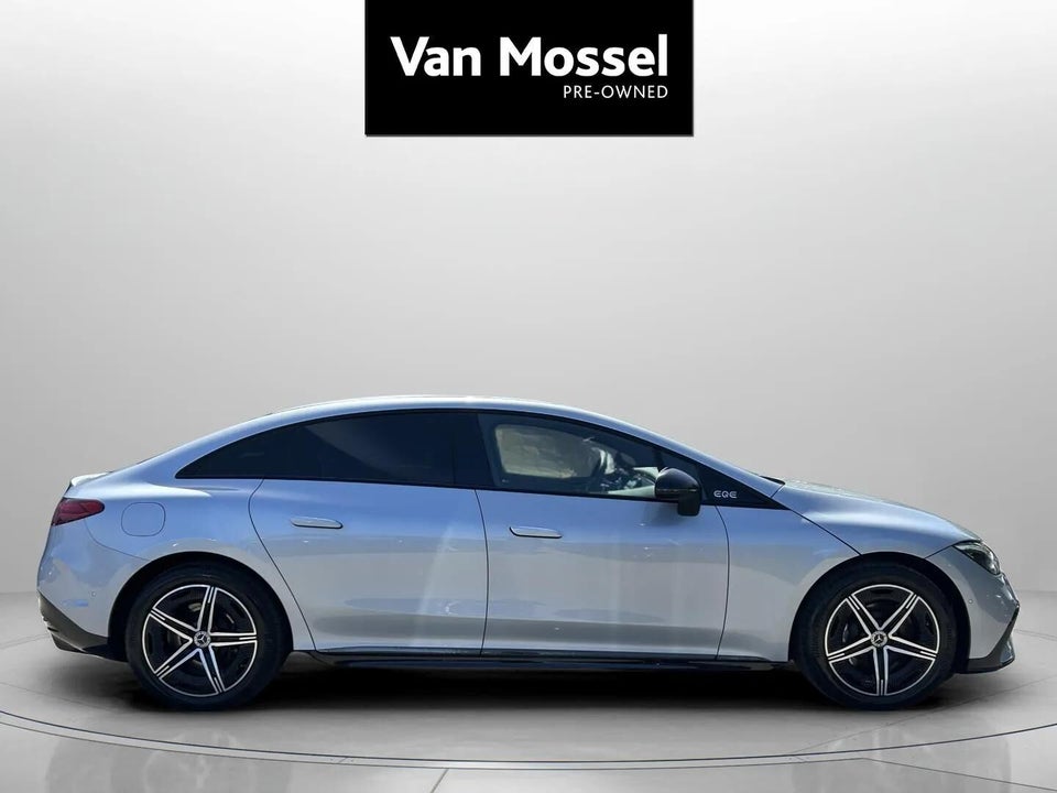 Mercedes EQE350 AMG Line 4d