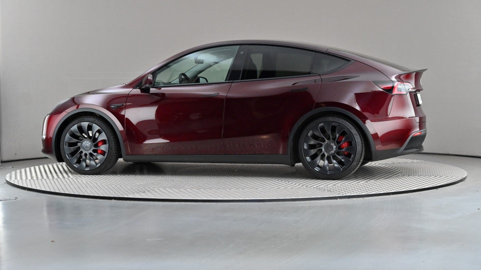 Tesla Model Y Performance AWD 5d