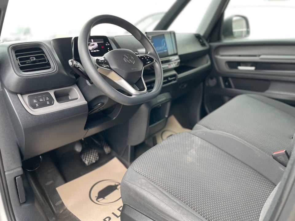 VW ID.Buzz 77 Style Van 5d