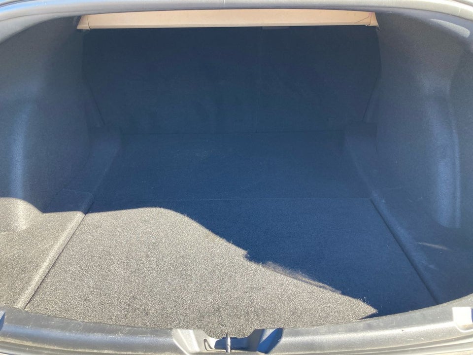 Tesla Model 3 Standard Range+ RWD 4d