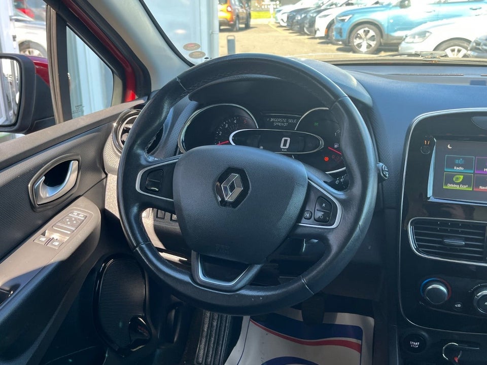 Renault Clio IV 1,5 dCi 90 Zen Sport Tourer 5d