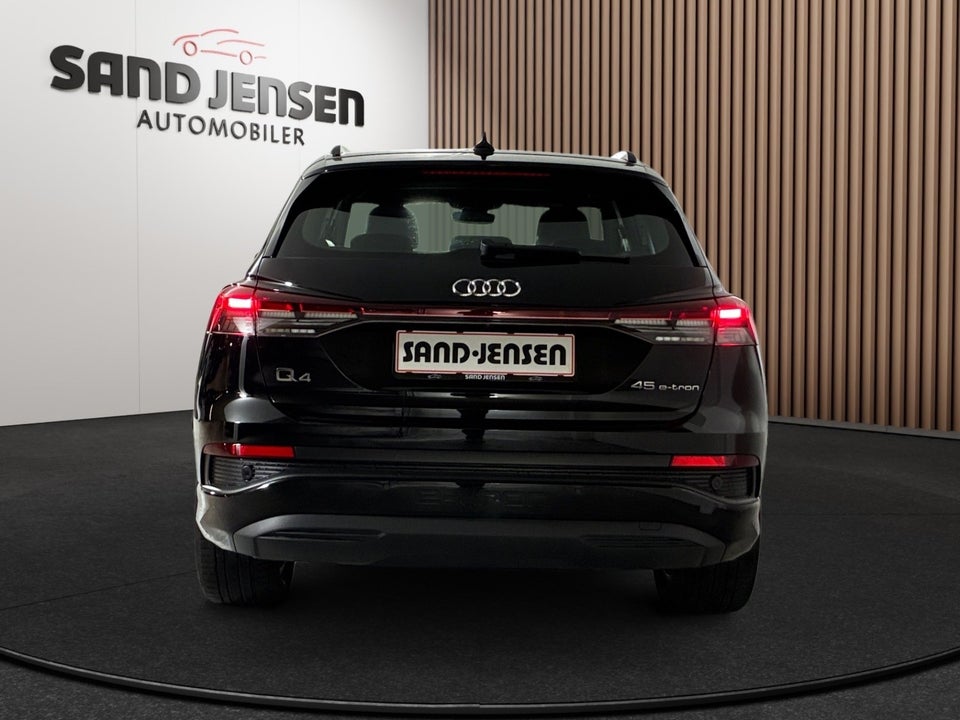Audi Q4 e-tron 45 Progress 5d