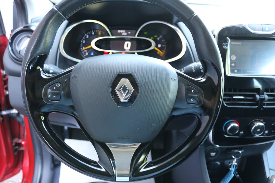 Renault Clio IV 1,5 dCi 75 Authentique Sport Tourer 5d