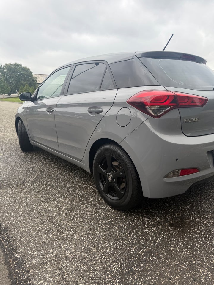 Hyundai i20 1,25 Active+ 5d
