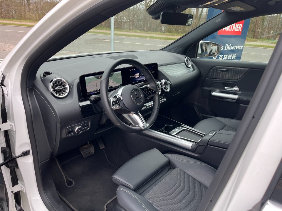 Mercedes EQA250 Progressive Advance 5d