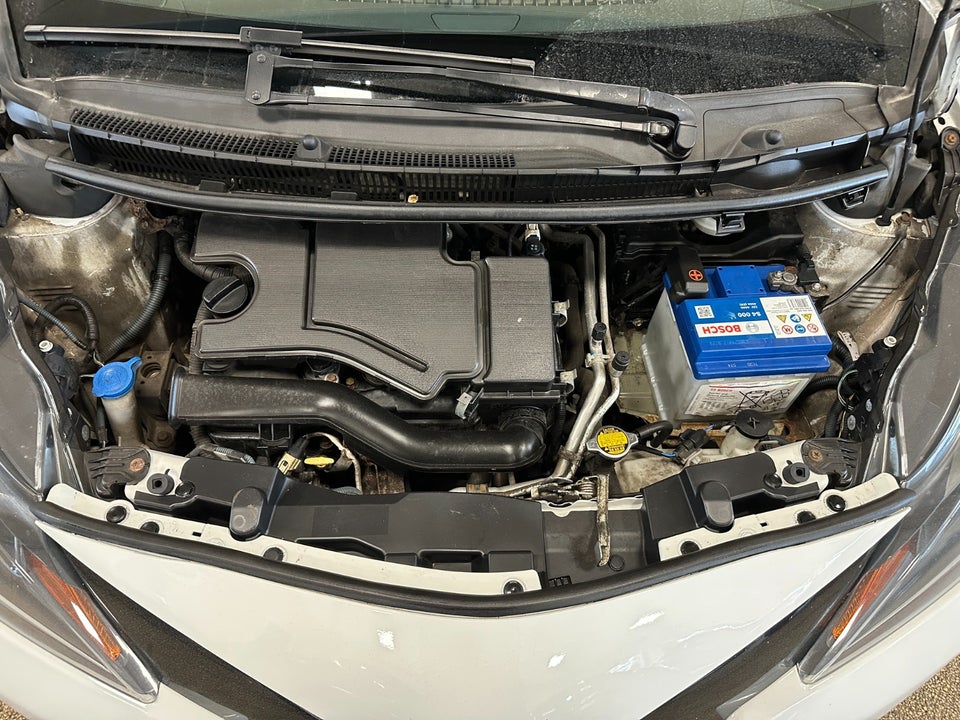 Toyota Aygo 1,0 VVT-i x-play 5d