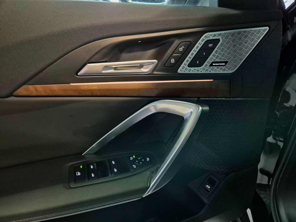 BMW iX1 xDrive30 Fully Charged 5d