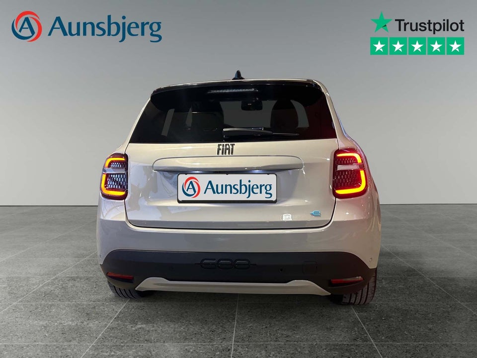 Fiat 600e 54 la Prima 5d