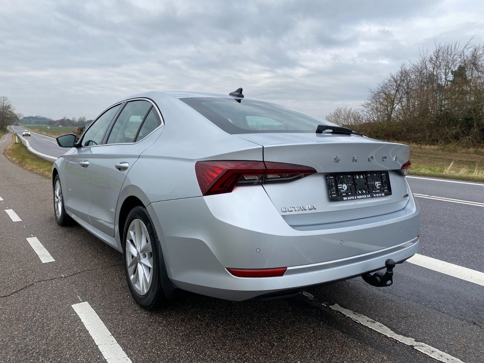 Skoda Octavia 1,0 eTSi 110 Style First Edition DSG 5d