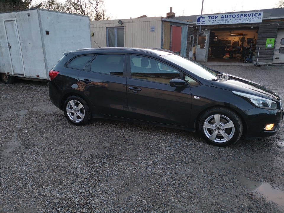 Kia Ceed 1,6 GDi Active+ SW 5d