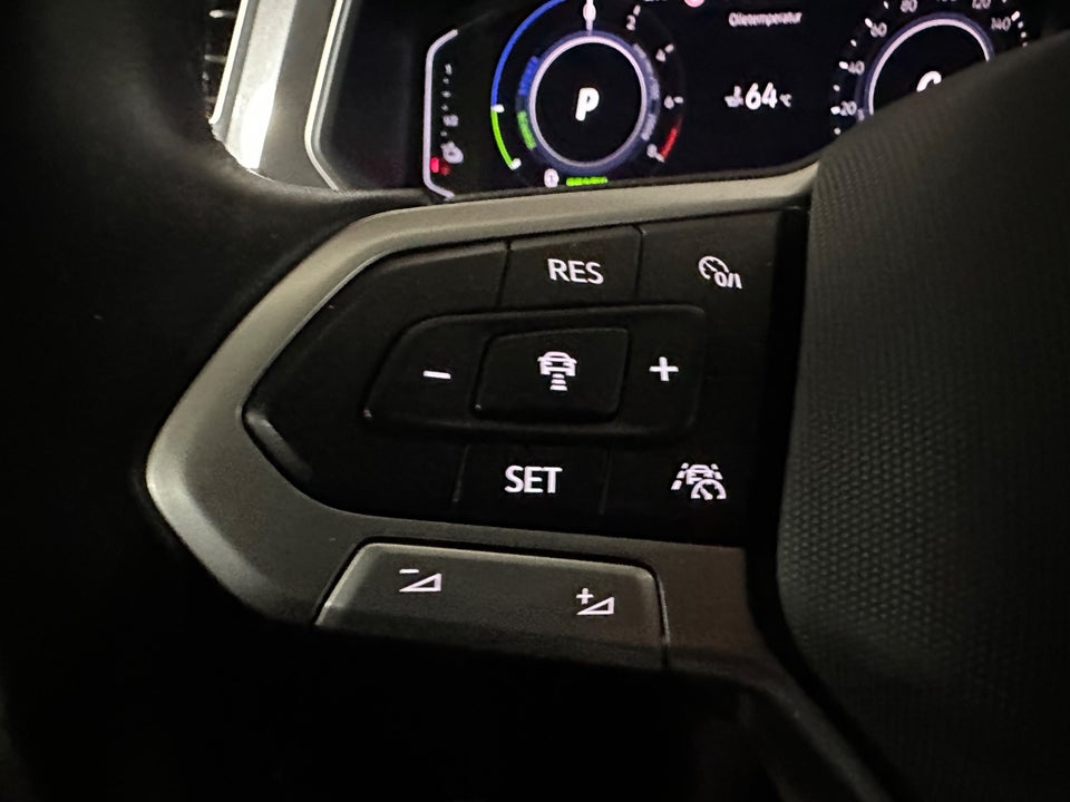 VW Tiguan 1,4 eHybrid Elegance DSG 5d