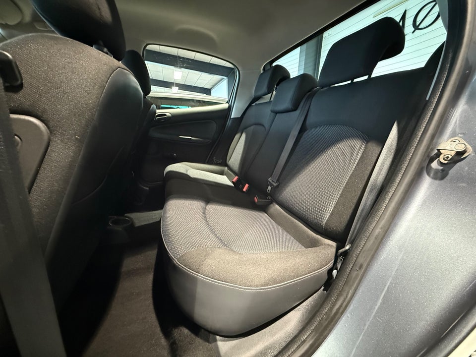 Peugeot 206+ 1,4 Generation 5d