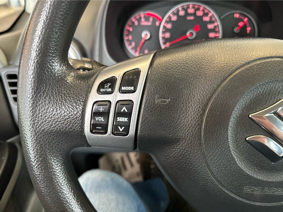 Suzuki SX4 1,5 GL 5d