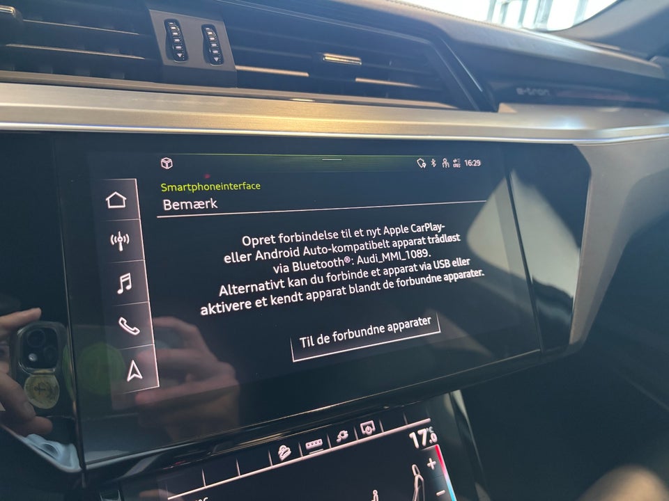 Audi e-tron S quattro 5d