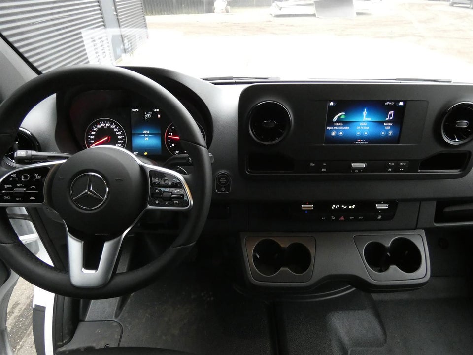 Mercedes Sprinter 317 2,0 CDi A4 Kassevogn aut. RWD