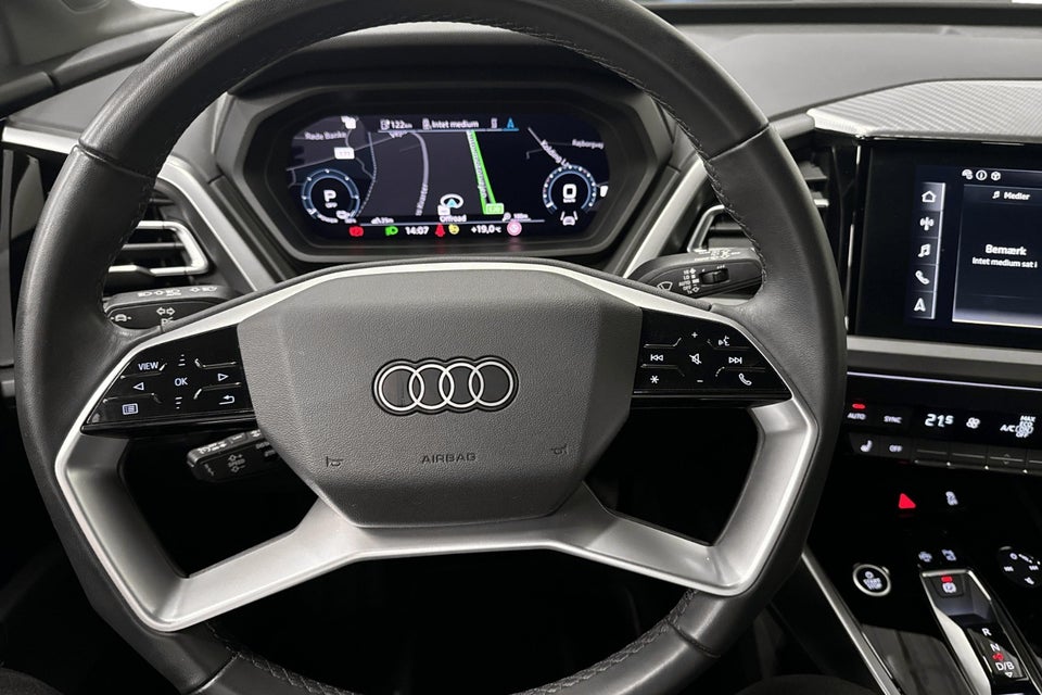 Audi Q4 e-tron 40  5d