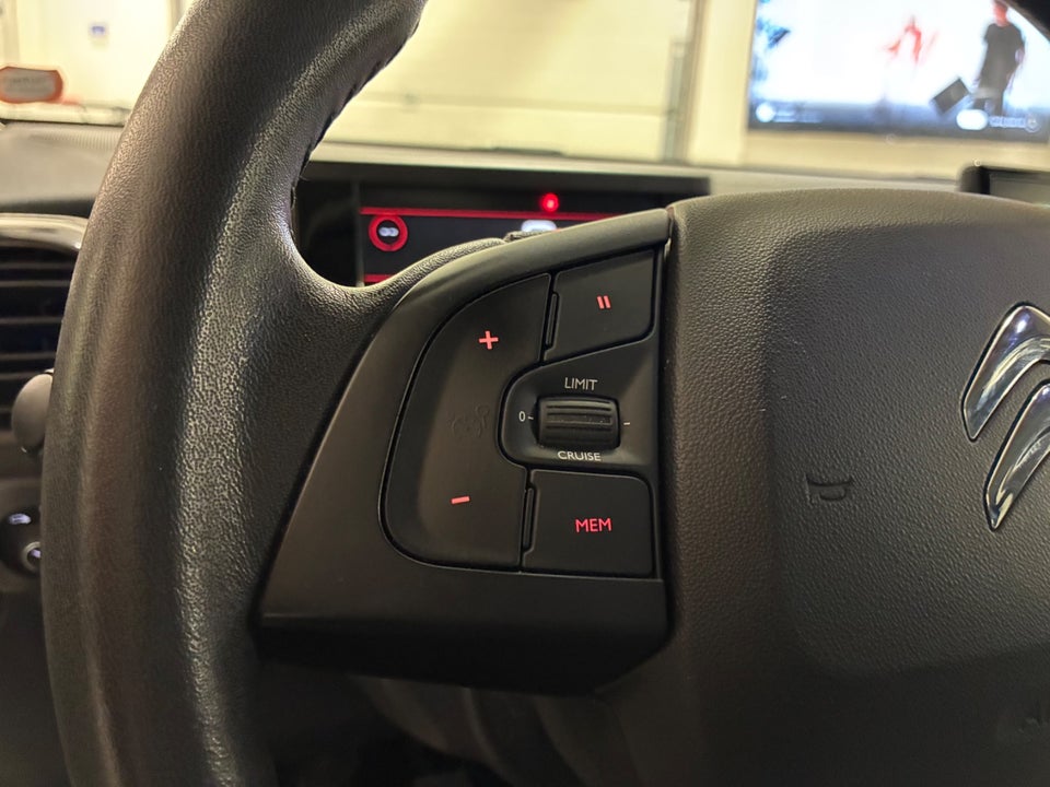 Citroën C4 Cactus 1,2 PureTech 110 SkyLine 5d