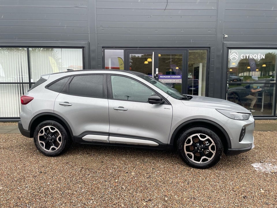 Ford Kuga 2,5 PHEV Active X CVT 5d