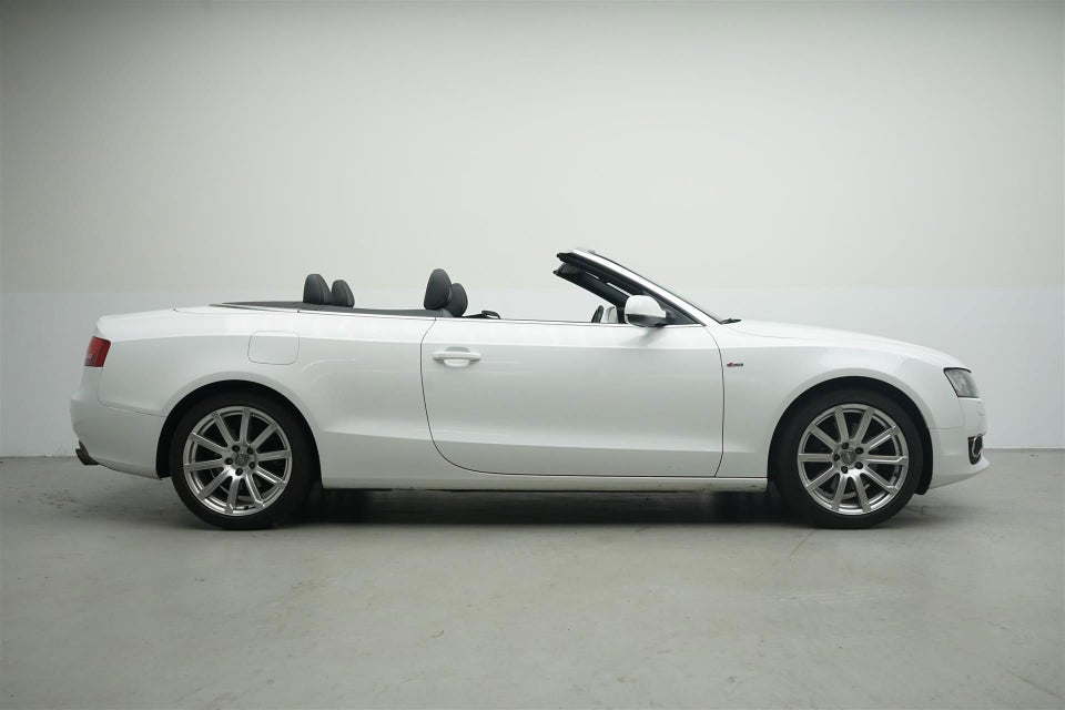 Audi A5 2,0 TFSi 211 Cabriolet Multitr. 2d