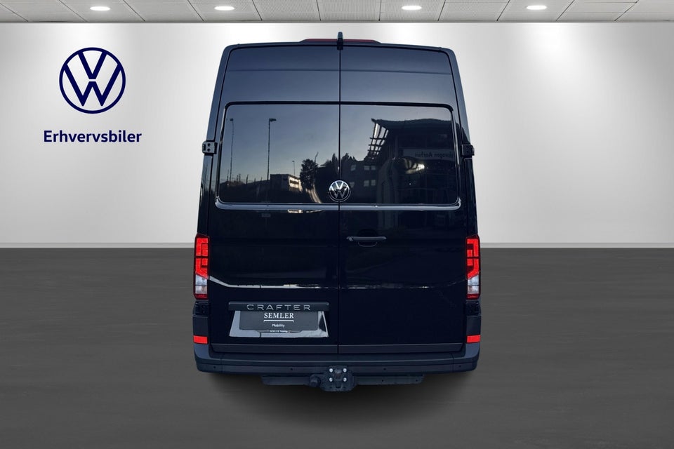VW Crafter 35 2,0 TDi 177 Kassevogn L3H3 aut.