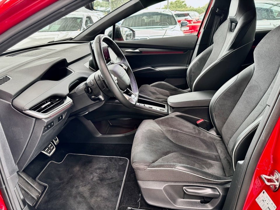 Skoda Elroq 85 iV Sportline 5d