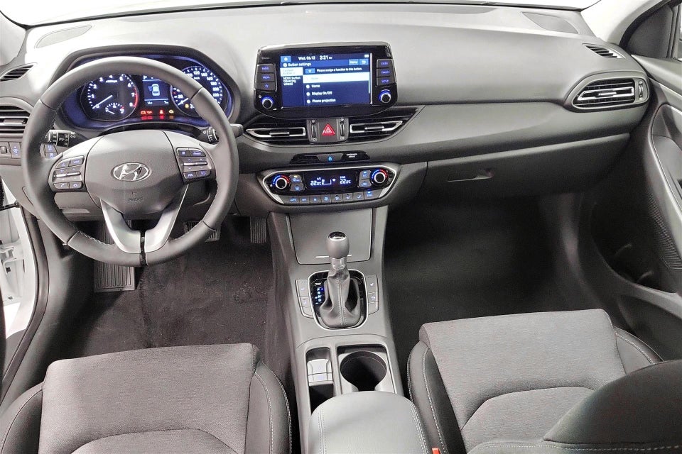 Hyundai i30 1,0 T-GDi Essential DCT 5d