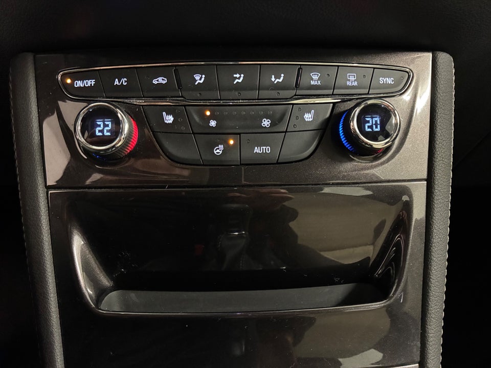 Opel Astra 1,4 T 150 Innovation Sports Tourer 5d