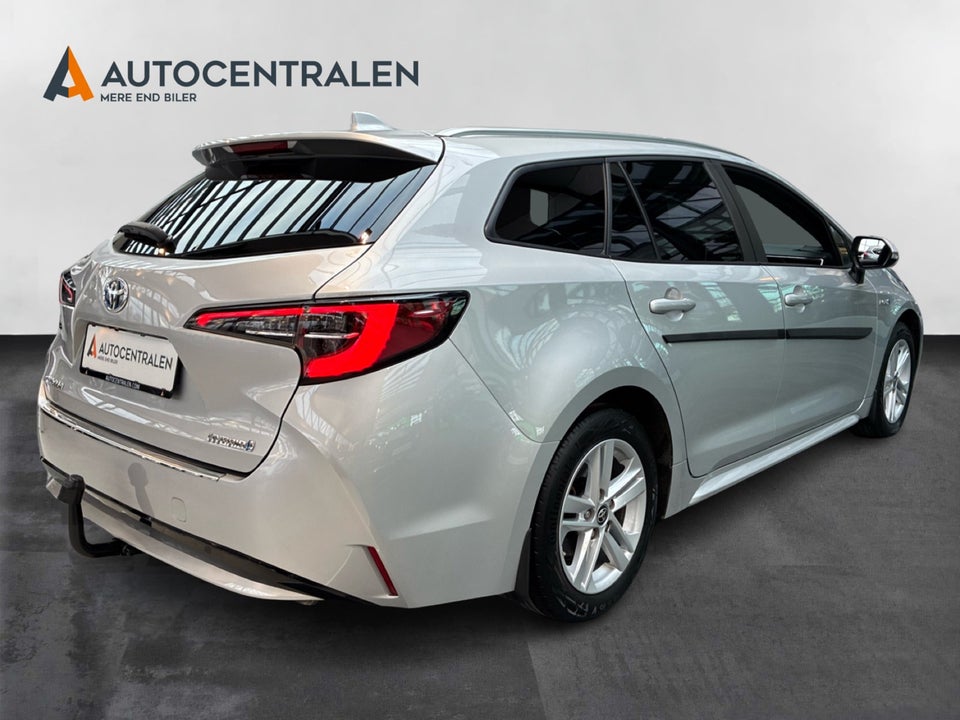 Toyota Corolla 1,8 Hybrid Essential Comfort Touring Sports MDS 5d