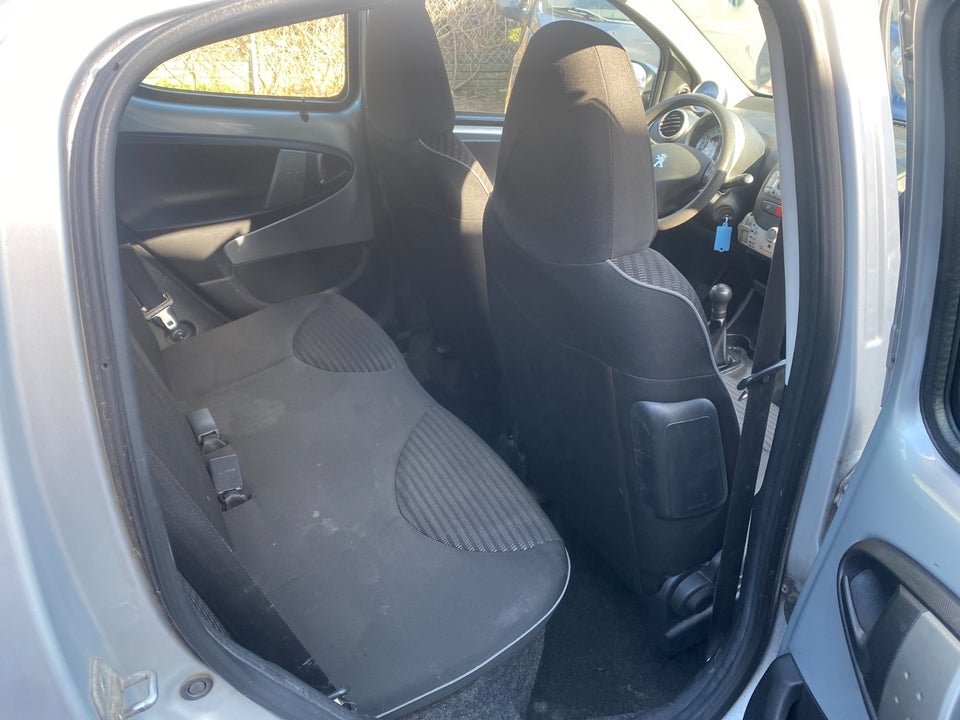 Peugeot 107 1,0 Active Air 5d